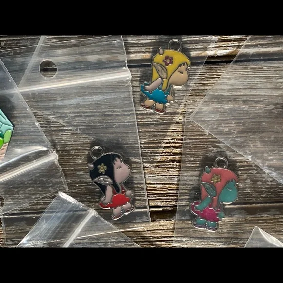 Enamel Charms + Pins Findings - Picture 2 of 7